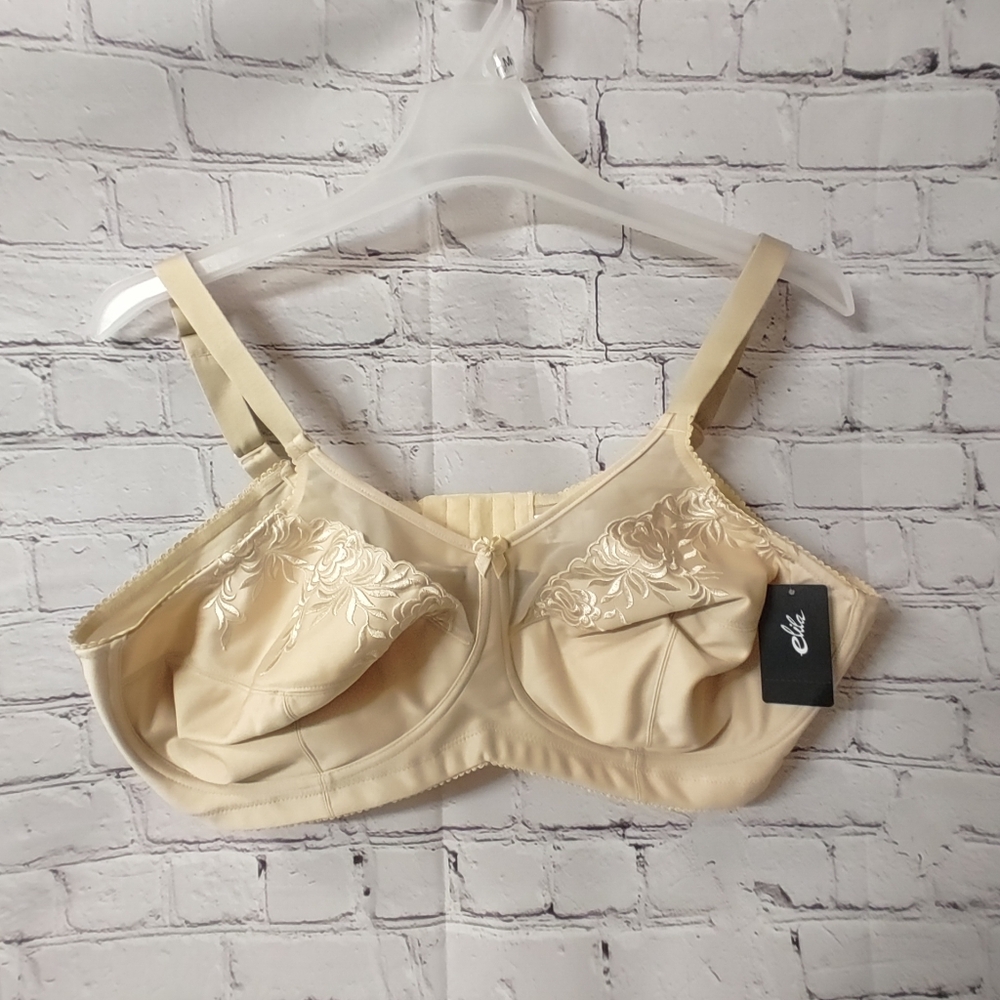 Elila Embroidered Wire Free Unlined 46E NWT